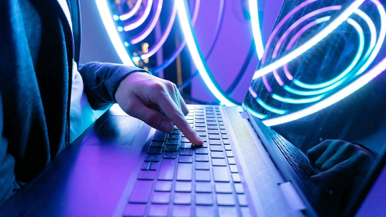 Das Projekt ReCAD beschäftigt sich mit der Frage, wie Unternehmen reagieren, sollen, wenn sie trotz aller Maßnahmen Opfer eines Cyberangriffs werden? (Quelle: The Walker Group/Pixabay)