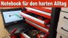 Das Durabook Z14I Notebook darf auch in die Werkstatt, wo es auch schon mal robuster zugeht. (Quelle: hiz)